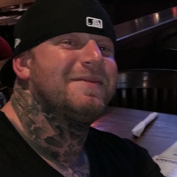 Meet your Posher, Brek - Picture 1 of 1